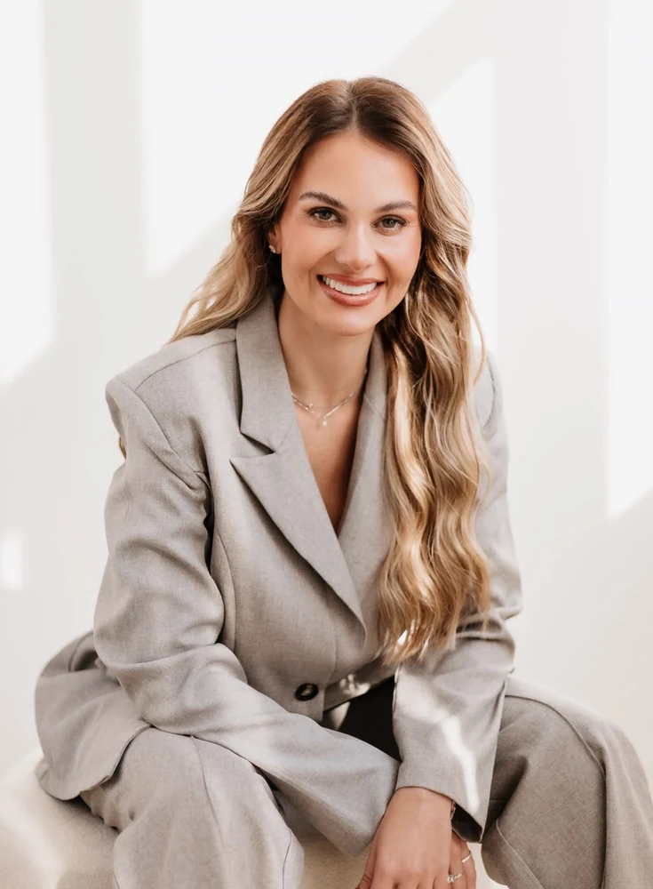 Dra. Tais Tolotti